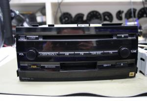 Toyota - Prius 2 vanaf 2003 Radio CD-Speler reparatie