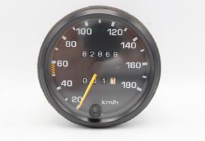 Snelheidsmeter G-Klasse