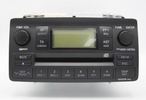 Toyota - Corolla E12 vanaf 2002 Radio CD-Speler reparatie