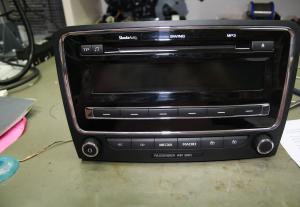 Skoda - Superb 2 (3T) vanaf 2008 Radio CD-Speler reparatie