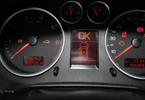 Audi A2 combi-instrument