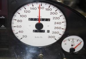 snelheidsmeter audi 80