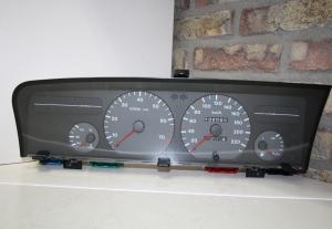 Citroen - Xantia 1.8 16V vanaf  1993 Tellerpaneel reparatie