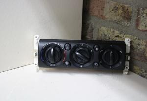 Mini - One MK 1 vanaf 2001 Kachelbedieningspaneel reparatie