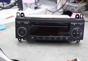 Mercedes - B-Klasse W245 vanaf 2005 Radio CD-Speler reparatie