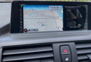 BMW  - 1 Serie F20 facelift v.a. 2015 navigatiescherm reparatie